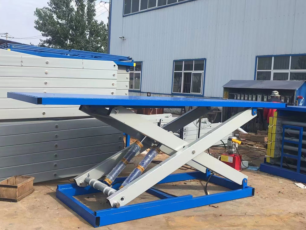 液壓升降平臺(tái)